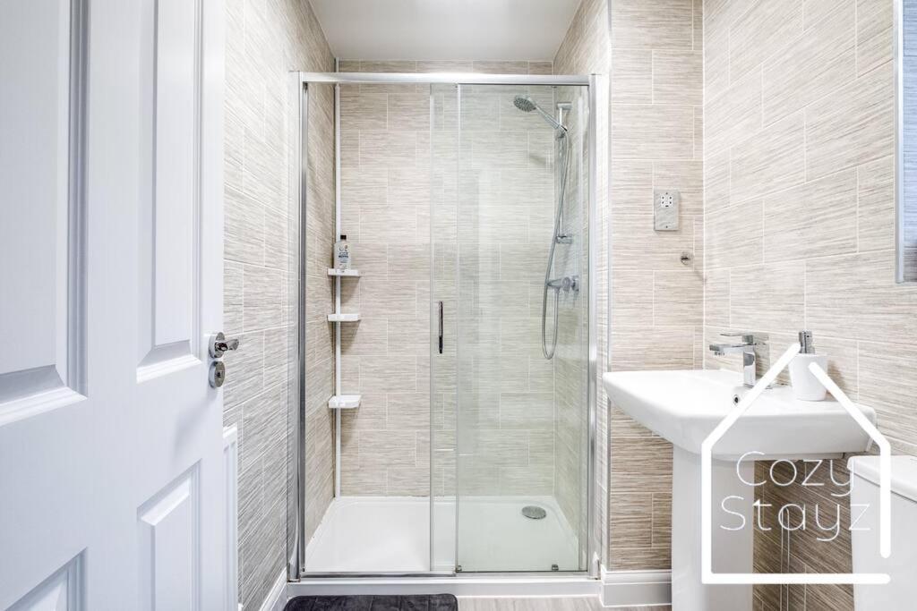 Newly Stunning City Centre Home By Cozy Stayz Birmingham Esterno foto