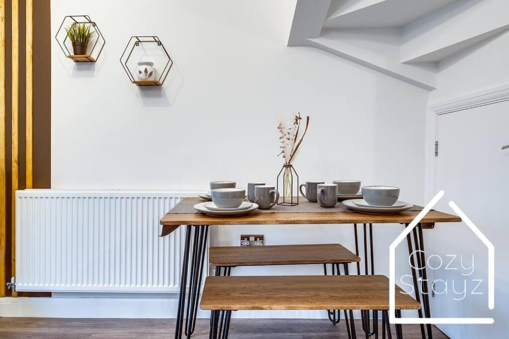Newly Stunning City Centre Home By Cozy Stayz Birmingham Esterno foto